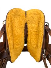 SOLD 2025/10/08 16 Inch Used Arrowhead Wade Ranch Saddle 70162105
