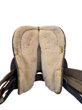 SOLD 2026/01/06   16 Inch Used Big Horn Cordura Trail Saddle Medium Tree 106