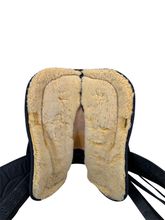 SOLD 2026/03/06 16 Inch Used Big Horn Cordura Trail Saddle Wide Tree 603