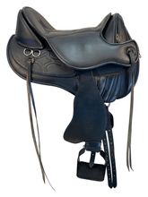 16 Inch Used Black Forest Treeless Endurance Saddle