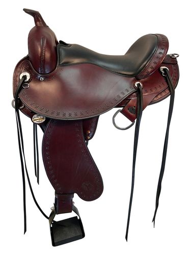 SOLD 2025/09/25 16 Inch Used Circle Y Alabama Gaiter Trail Saddle 1581