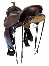 SOLD 2026/08/01 16 Inch Used Circle Y Alabama Gaiter Trail Saddle Wide Flex Tree 1581