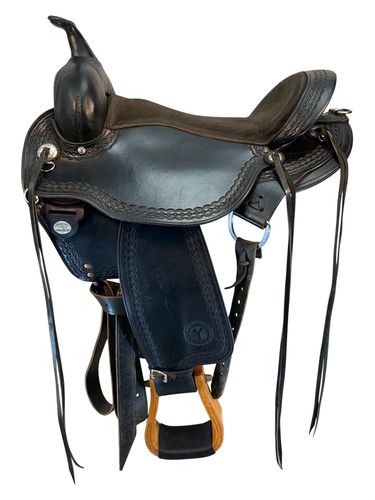 SOLD 2025/08/11 16 Inch Used Circle Y Flagstaff Trail Saddle 1571