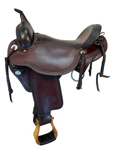 SOLD 2025/08/12c 16 Inch Used Circle Y Flagstaff Trail Saddle 1571