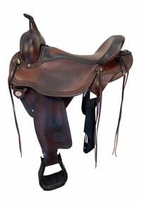 16 Inch Used Circle Y Flagstaff Trail Saddle Medium Flex Tree 1571