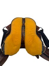 16 Inch Used Circle Y Flagstaff Trail Saddle Medium Flex Tree 1571