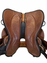 HOLD 2026/10/05j 16 Inch Used Circle Y Julie Goodnight Monarch Trail Saddle Wide Flex2 Tree 1752