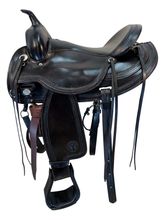 16 Inch Used Circle Y Omaha Trail Saddle Medium Flex Tree 1554