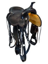 16 Inch Used Circle Y Omaha Trail Saddle Medium Flex Tree 1554