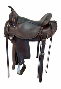 16 Inch Used Circle Y Omaha Trail Saddle Wide Flex2 Tree 1554