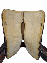 SOLD 2026/10/05 16 Inch Used Circle Y Original Flex Lite Trail Saddle Medium Tree 1551