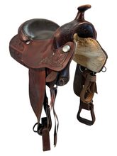 SOLD 2025/11/11 16 Inch Used Circle Y Trail Saddle 2405