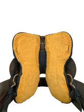 SOLD 2025/07/13j  16 Inch Used Circle Y Trail Saddle 5701
