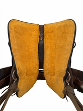 SOLD 2026/08/27  16 Inch Used Circle Y Trail Saddle Wide Flex Tree 1659