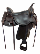 SOLD 2026/06/18j 16 Inch Used Circle Y Pioneer Flex2 Trail Saddle Wide Tree 1665