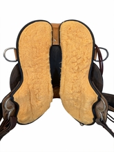 16 Inch Used Circle Y Walnut Grove Trail Saddle Wide Flex Tree 1157