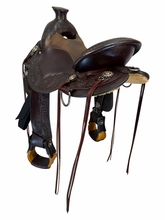 16 Inch Used Circle Y Walnut Grove Trail Saddle Wide Flex2 Tree 1157