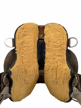 16 Inch Used Circle Y Walnut Grove Trail Saddle Wide Flex2 Tree 1157