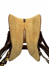 SOLD 2026/07/21   16 Inch Used Cowboy Central Saddlery Reining Saddle Medium Tree