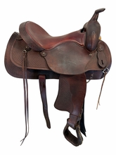 SOLD 2026/05/08 16 Inch Used Crates Trail Saddle Medium Tree Mustang 5419