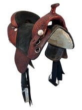 SOLD 2025/08/15  16 Inch Used Custom Treeless Trail Saddle