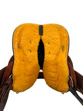 16 Inch Used Dakota Barrel Saddle 345