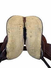 16 Inch Used Dakota Barrel Saddle Medium Tree 300