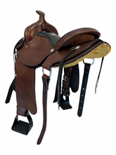 SOLD 2026/05/21 16 Inch Used Dakota Gaited Trail Saddle Wide Tree 211