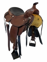 SOLD 2026/05/21 16 Inch Used Dakota Gaited Trail Saddle Wide Tree 211