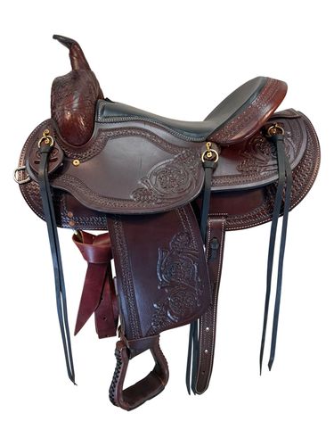 SOLD 2025/10/21  16 Inch Used Dakota Trail Saddle 2212