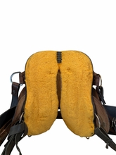16 Inch Used Dakota Trail Saddle Wide Tree 213