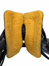 16 Inch Used Dakota Trail Saddle Wide Tree 350