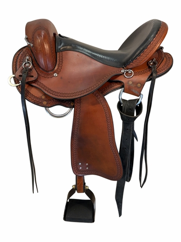 SOLD 2026/08/26 16 Inch Used Dixieland Endurance Saddle Wide Tree PWV9