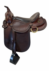 SOLD 2026/08/04 16 Inch Used Eli Miller Trail Saddle Medium Tree