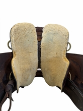 SOLD 2026/08/04 16 Inch Used Eli Miller Trail Saddle Medium Tree