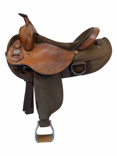 SOLD 2025/12/15 16 Inch Used Fabtron Draft Cordura Trail Saddle Extra Wide 7182