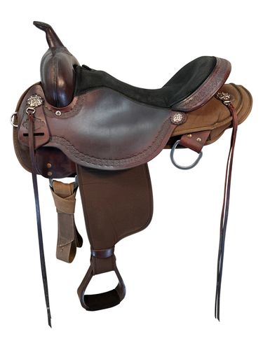 SOLD 2025/11/11 16 Inch Used High Horse Daisetta Trail Saddle 6914