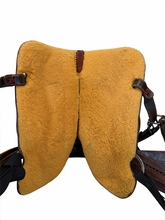16 Inch Used HR Saddlery Barrel Saddle Wide Tree 789