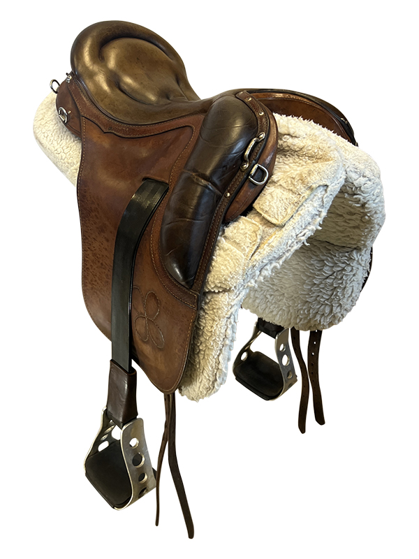 16 Inch Used Orthoflex Endurance Trail Saddle E 402 *Free Shipping*