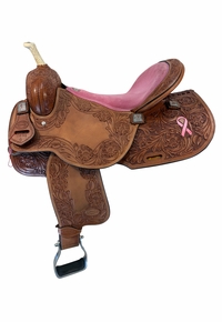 16 Inch Used Showman Saddlery Barrel Saddle MediumTree 6611