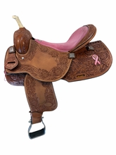 16 Inch Used Showman Saddlery Barrel Saddle MediumTree 6611