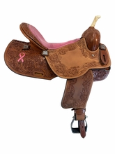 16 Inch Used Showman Saddlery Barrel Saddle MediumTree 6611