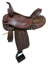 16inch Used South Bend Saddle Co Lady Flex Cordura Trail Saddle Medium Tree 2002