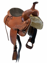 16 Inch Used TexTan Trail Saddle Medium Tree