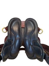 16 Inch Used West 20 Saddles Endurance Saddle Medium Tree 1687