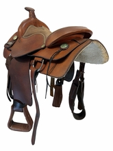 SOLD 2026/09/25 17.5Inch Used Big Horn Trail Saddle Wide Tree 11