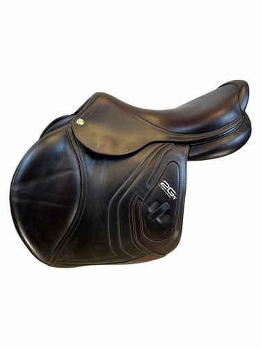 PRICE REDUCED! 18Inch Used CWD Jumping Saddle SE02 Wide Tree