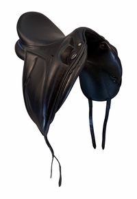 17.5Inch Used Devoucoux Dressage Saddle Medium Tree Mendia