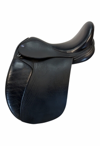 17.5Inch Used Frank Baines Dressage Saddle Medium Wide Tree