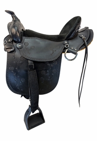 17.5Inch Used Henry Miller Trail Saddle Mediium Tree 102